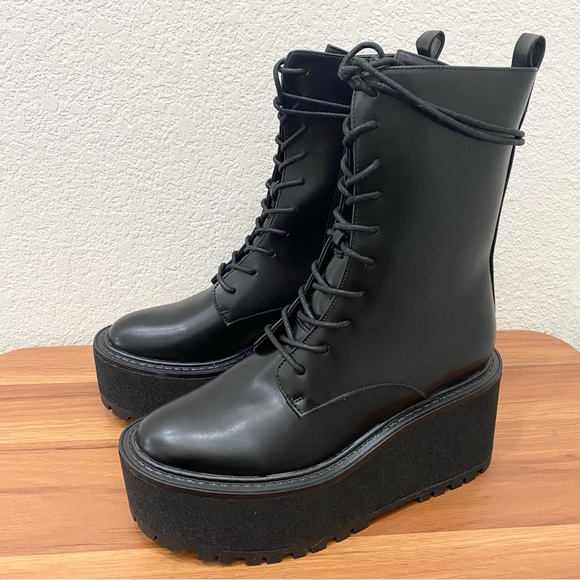 Circus by Sam Edelman Shoes - CIRCUS by Sam Edelman SLATER Black Faux Leather Lace-up Platform Combat Boots 8
